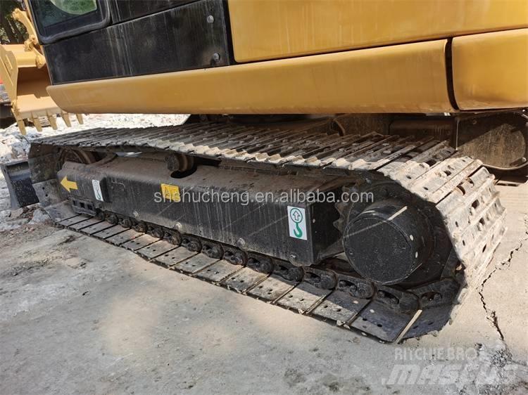 CAT 305.5E2 대형 굴삭기 29톤 이상
