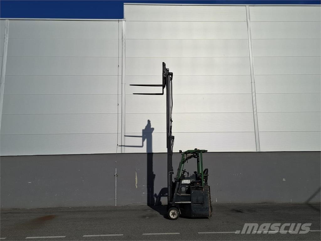 Combilift C3000CB 4방향 리치트럭