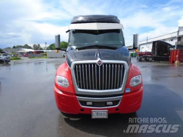 International LT625 트랙터 유닛