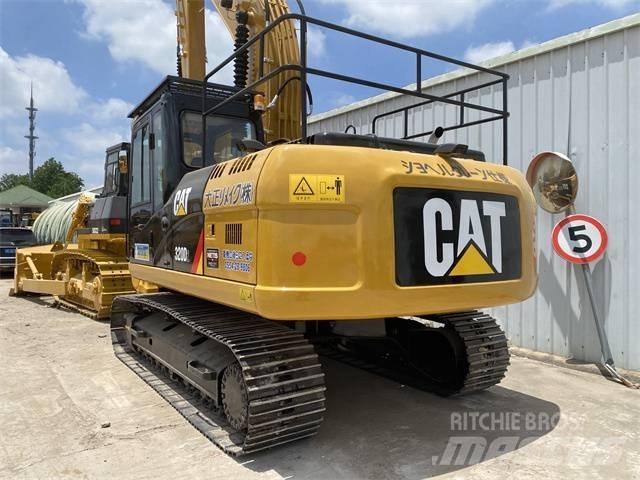 CAT 320 D 대형 굴삭기 29톤 이상
