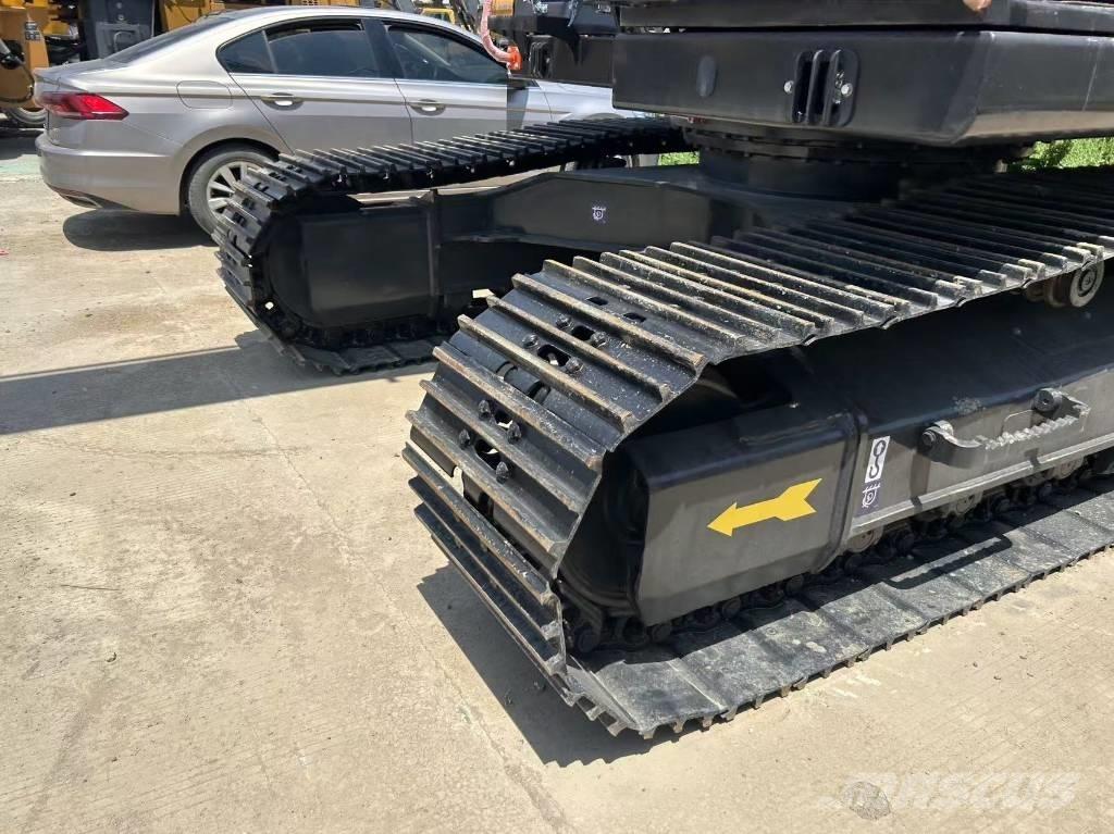 Volvo EC 220 대형 굴삭기 29톤 이상