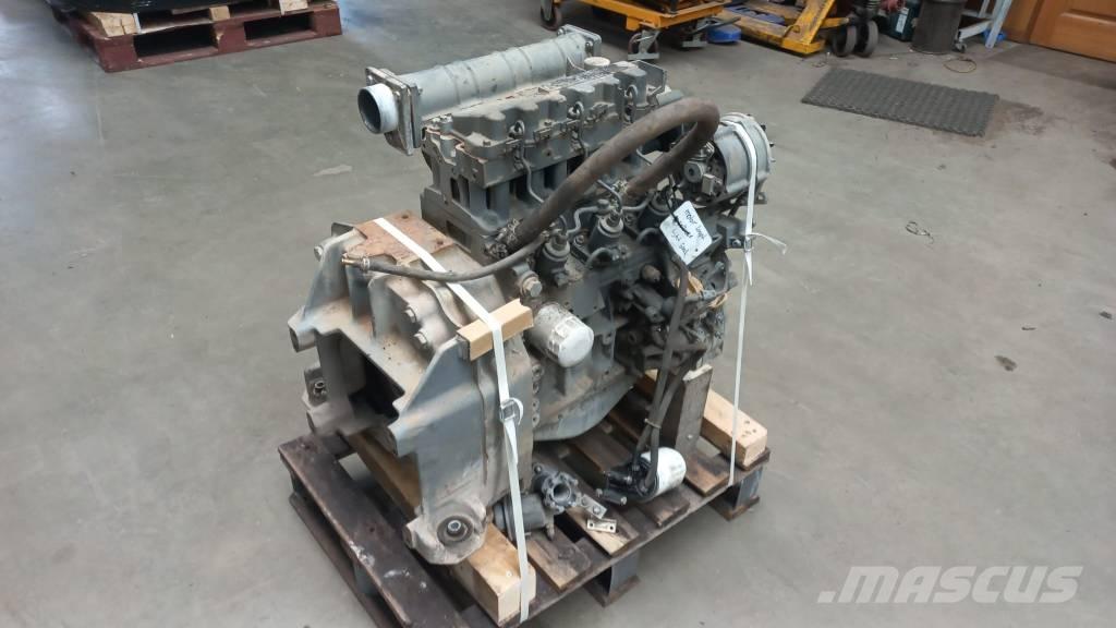 Deutz D2011L03 엔진