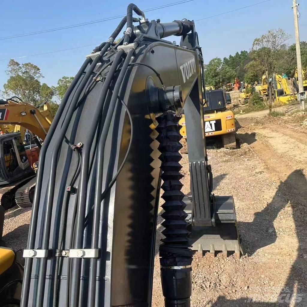 Volvo EC 210 대형 굴삭기 29톤 이상