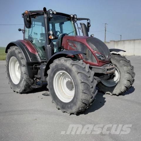 Valtra N 174 트랙터