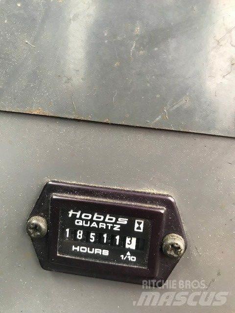 Kobelco CKE 800 트랙 크레인