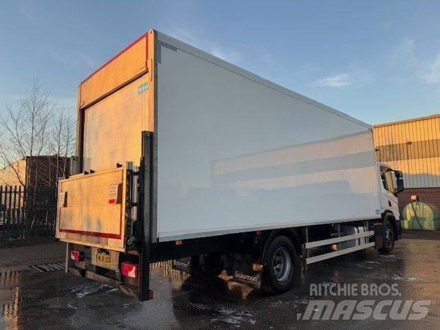 Scania P 250 온도 조절식 트럭
