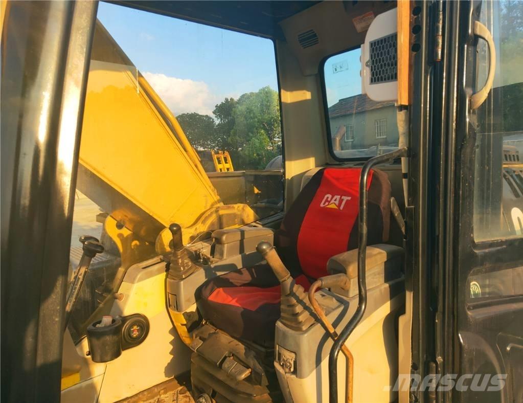 CAT 325D 대형 굴삭기 29톤 이상