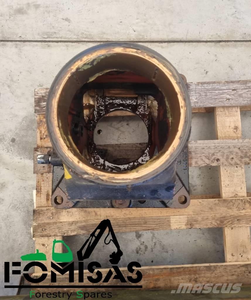 Loglift 751F65R Base 포워더 크레인