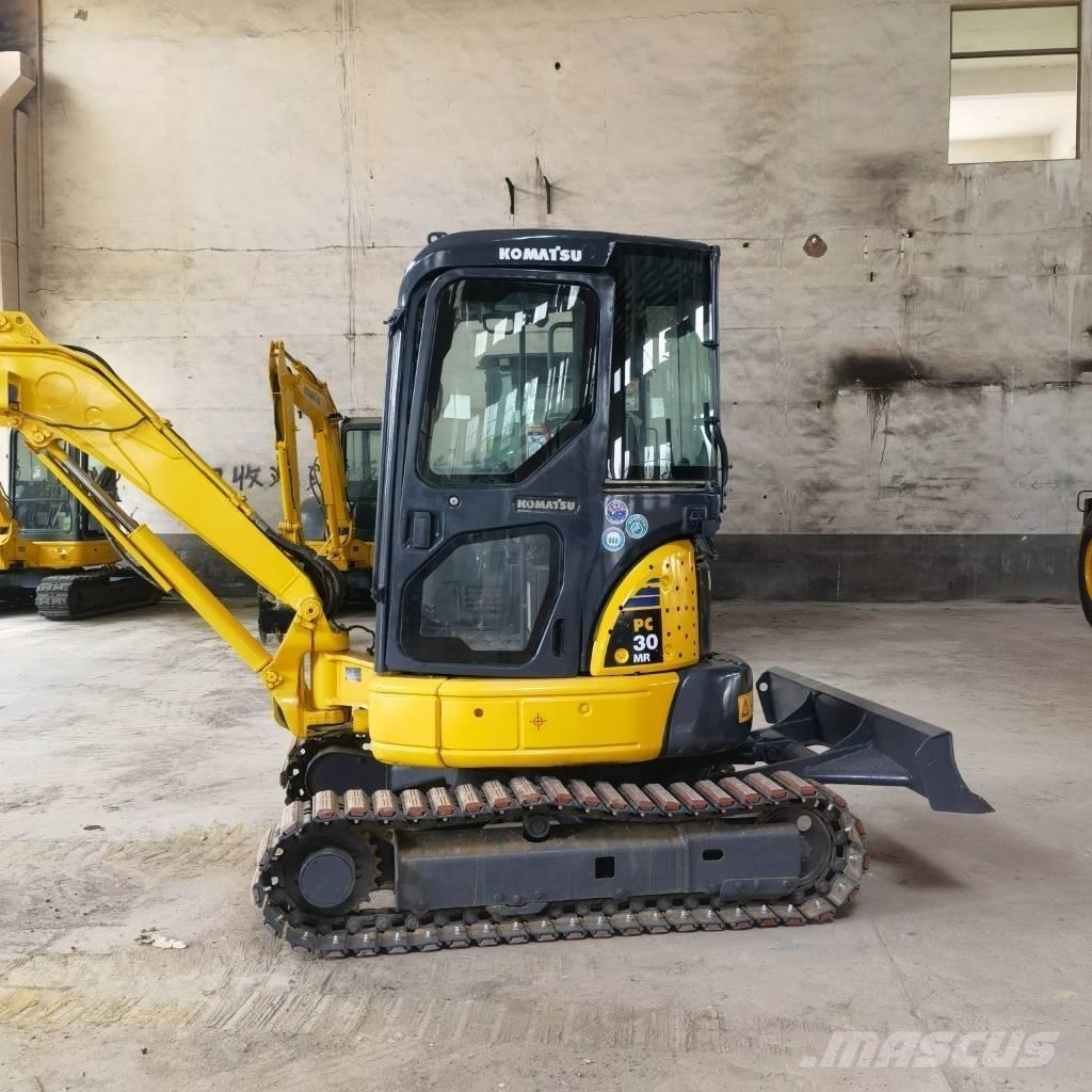 Komatsu PC30 대형 굴삭기 29톤 이상
