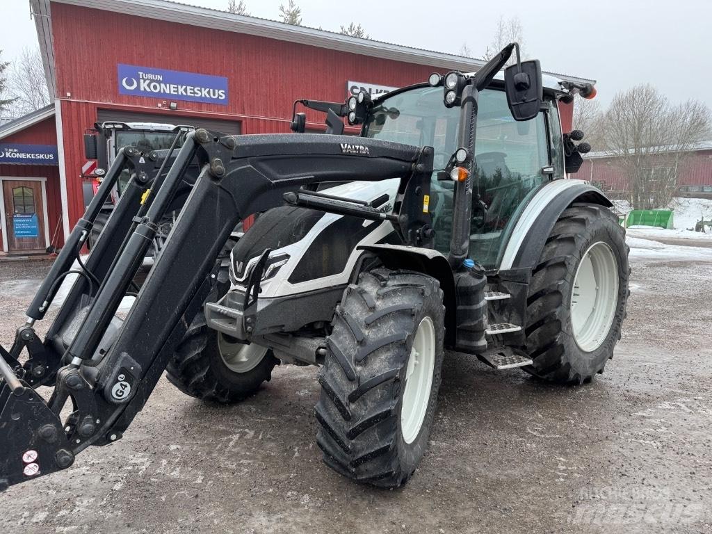 Valtra G 115 Active 트랙터