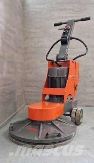 Husqvarna BB 700 건설 장비 - 기타