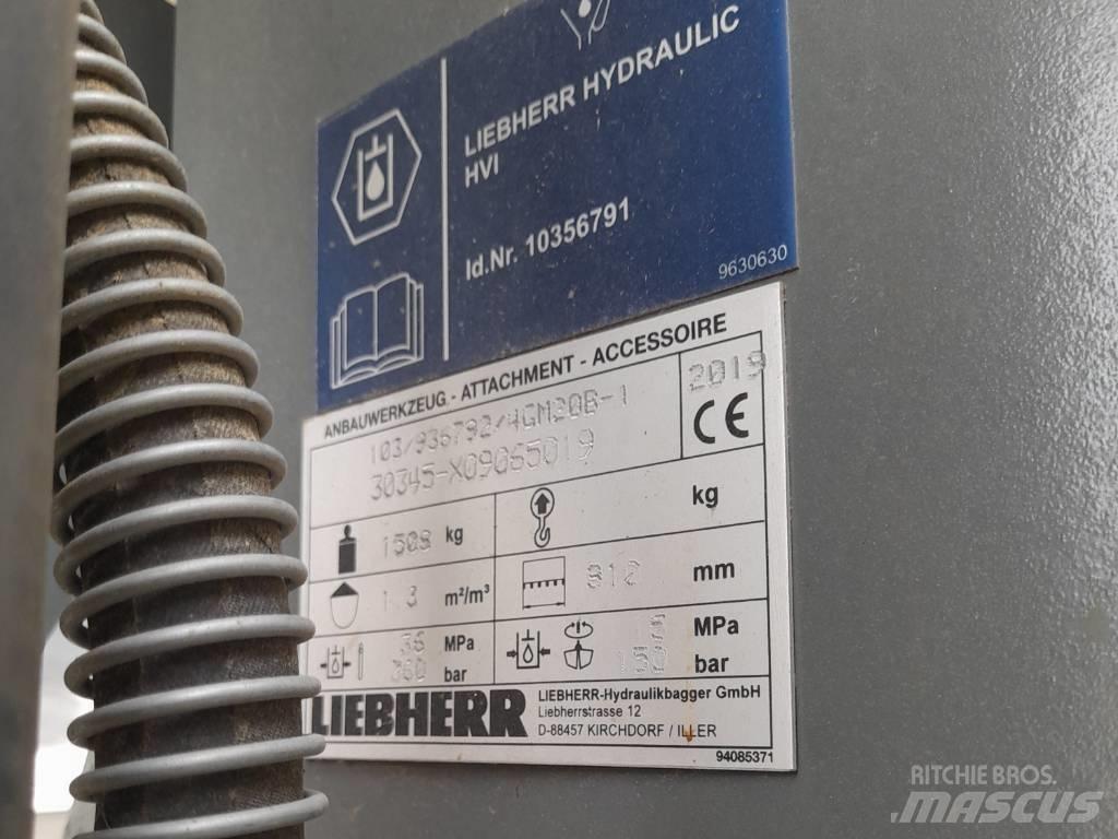 Liebherr GM 20B 집게