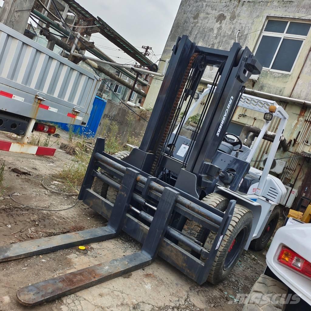 TCM FD 100 디젤 지게차