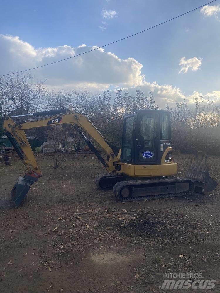 CAT 305.5 대형 굴삭기 29톤 이상