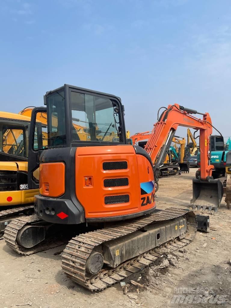Hitachi ZX 55 소형 굴삭기 7톤 미만