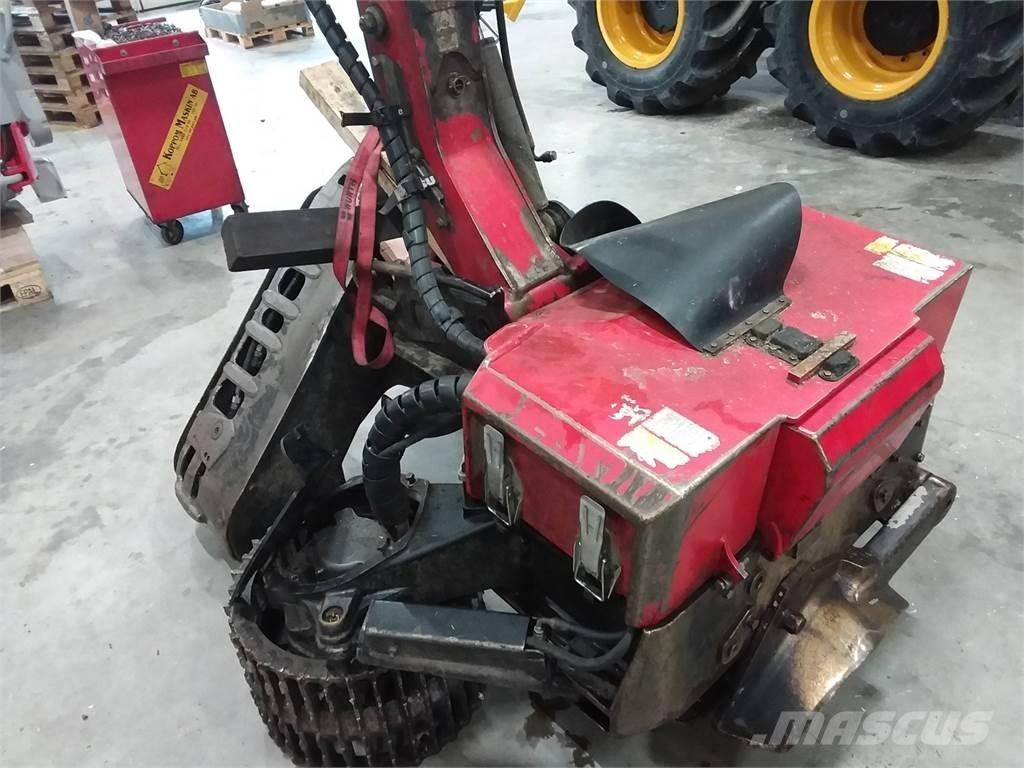 Komatsu S132 하비스터 헤드