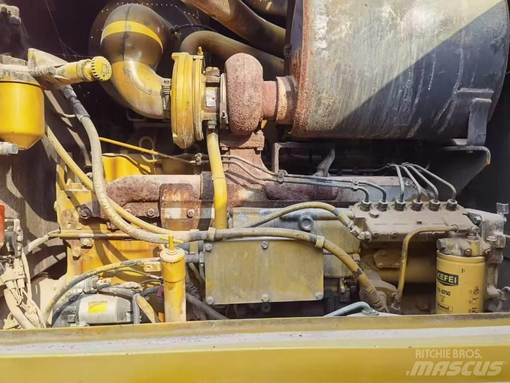 CAT 140 H 그레이더