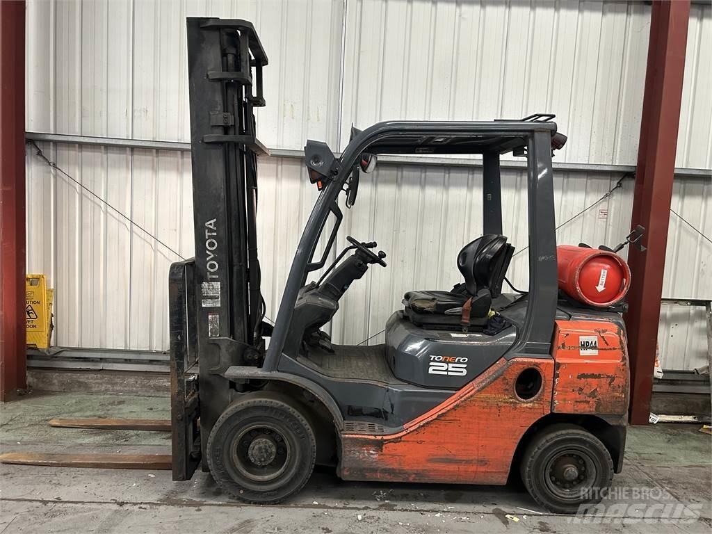 Toyota 02-8FGF25 LPG 지게차