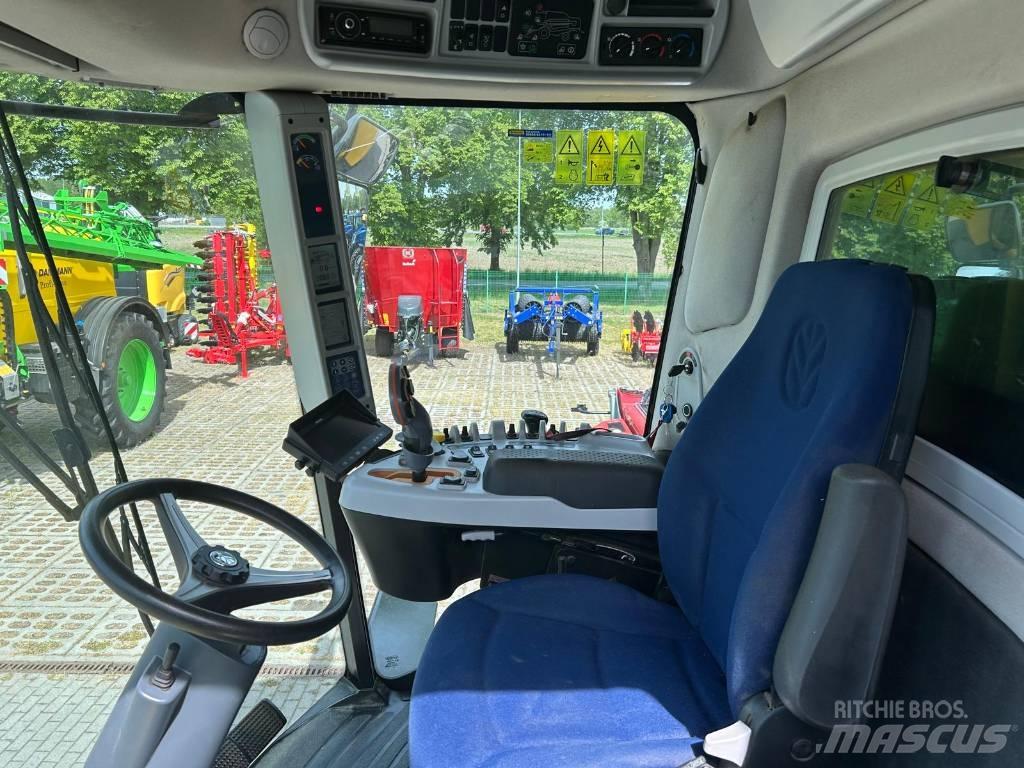 New Holland TC 5070 콤바인 수확기