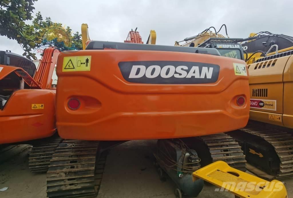 Doosan DX 225 LC 대형 굴삭기 29톤 이상