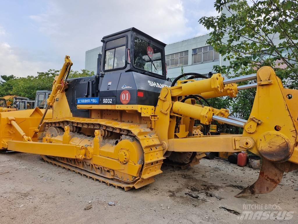 Shantui SD 32 크롤러 도저