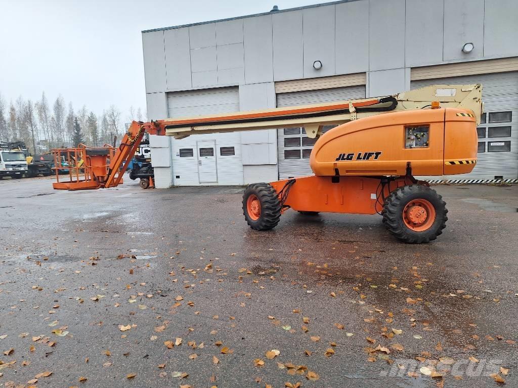 JLG 660 SJ 4x4x4 관절형 전동이동 리프트