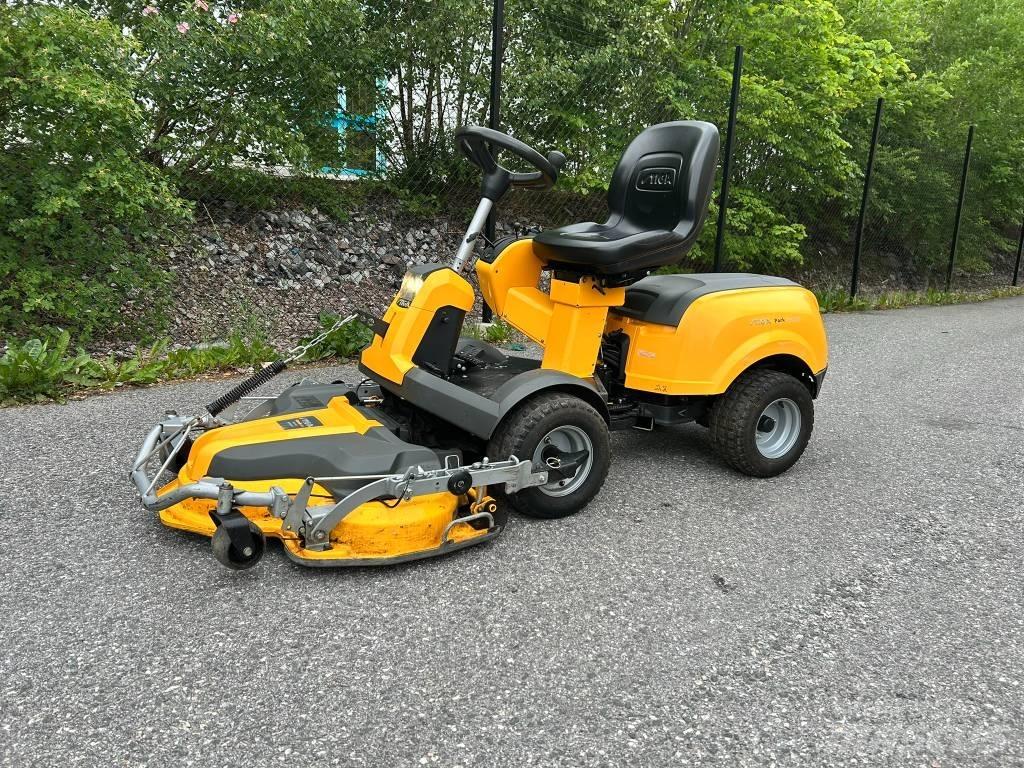 Stiga Park 740 PWX 탑승형 잔디깎기