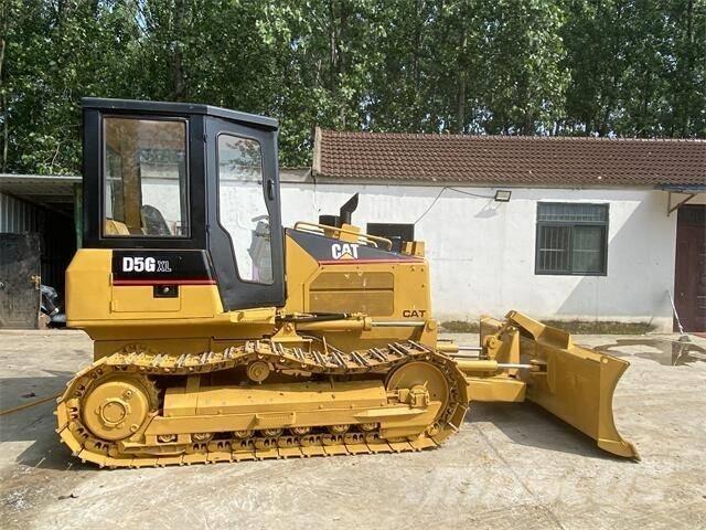 CAT D5G 크롤러 도저