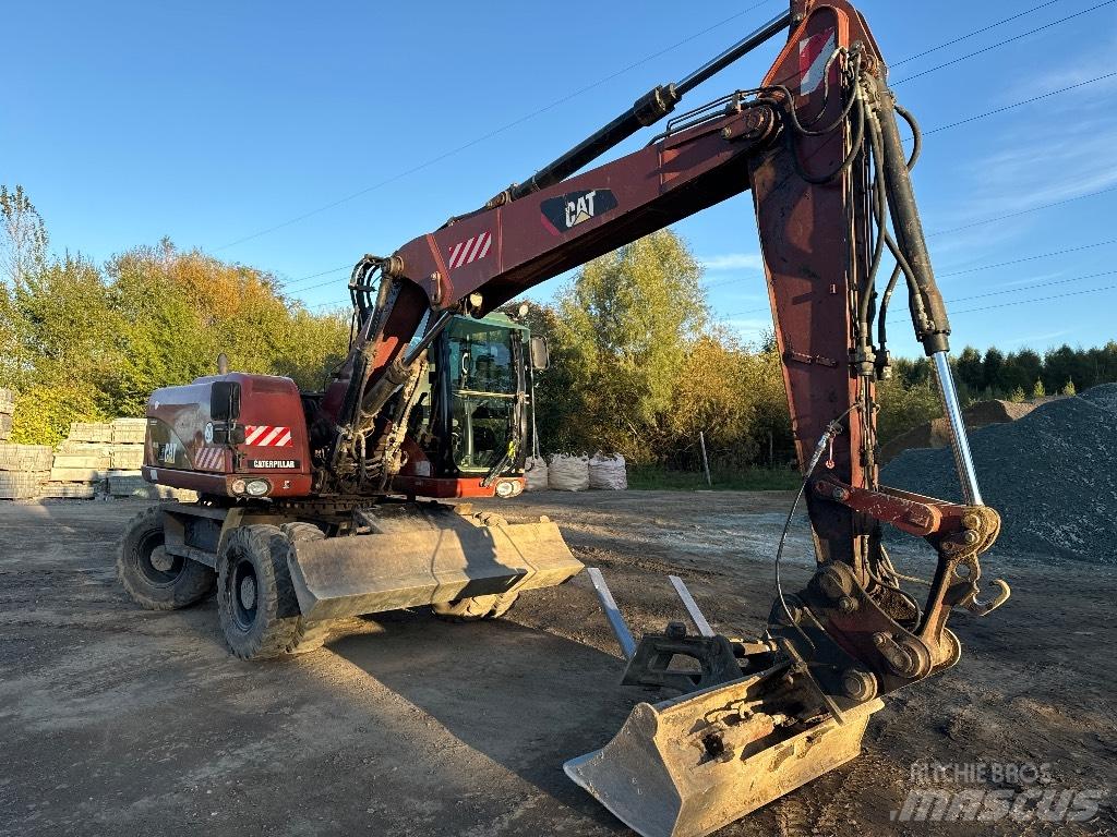 CAT 313 D  휠 굴삭기