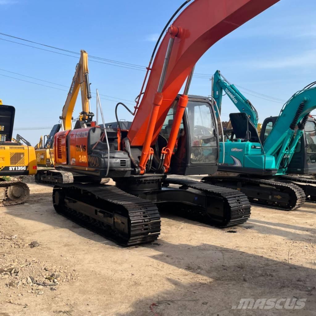 Hitachi ZX 240 대형 굴삭기 29톤 이상