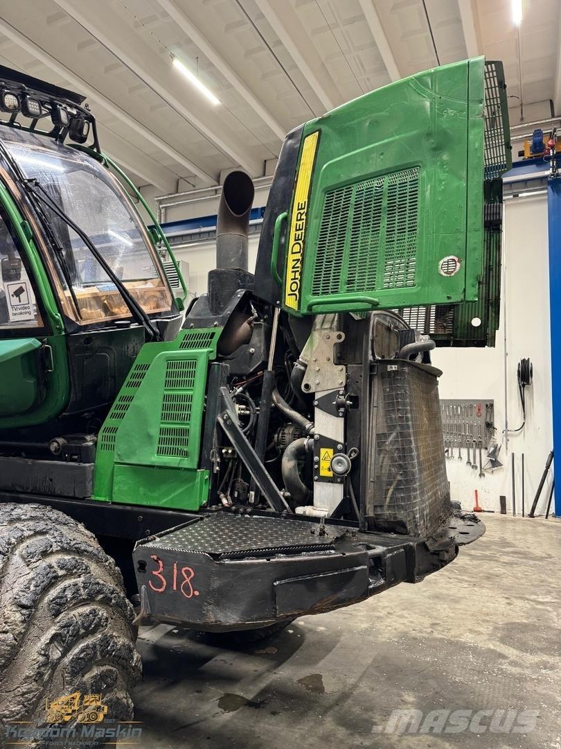 John Deere 1510E 원목 포워더