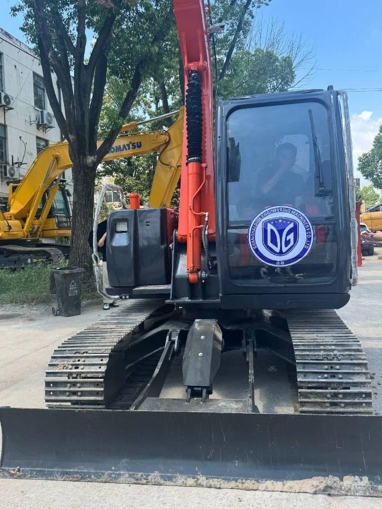 Hitachi ZX 70 대형 굴삭기 29톤 이상