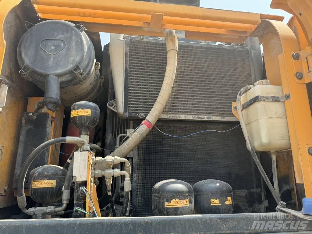 Hyundai R 150 W-9  휠 굴삭기
