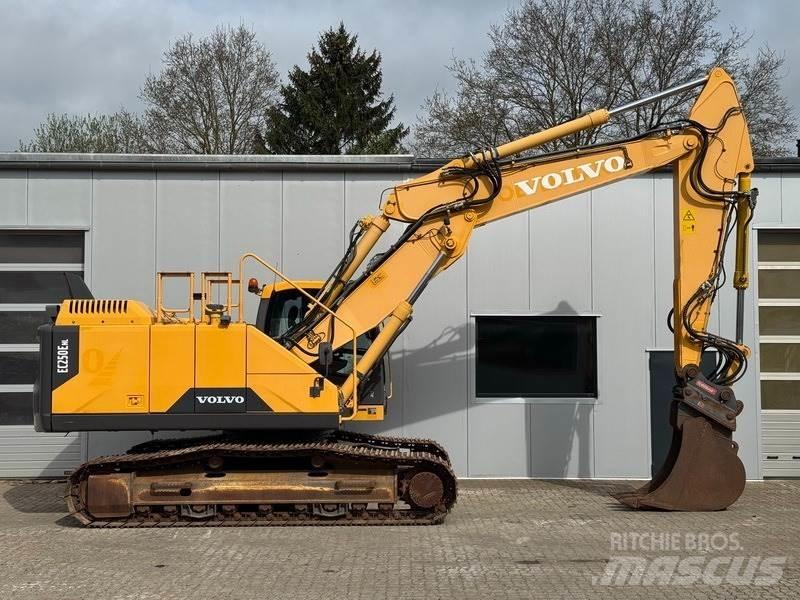Volvo EC 250 ENL 대형 굴삭기 29톤 이상