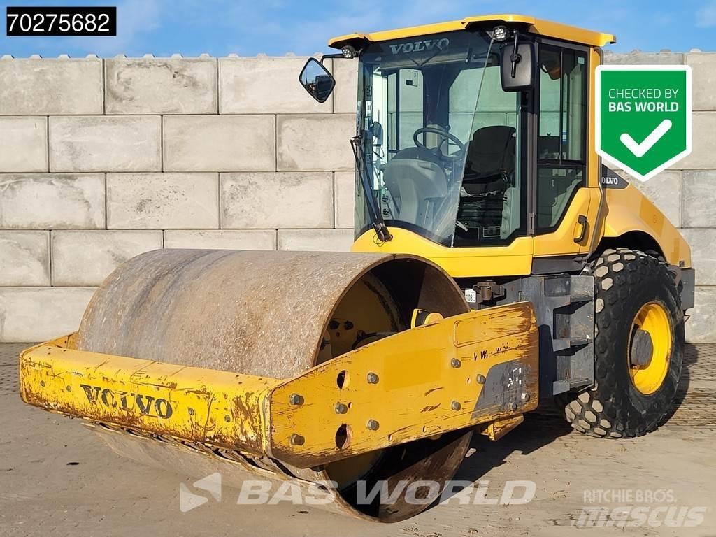 Volvo SD135 싱글 드럼 롤러