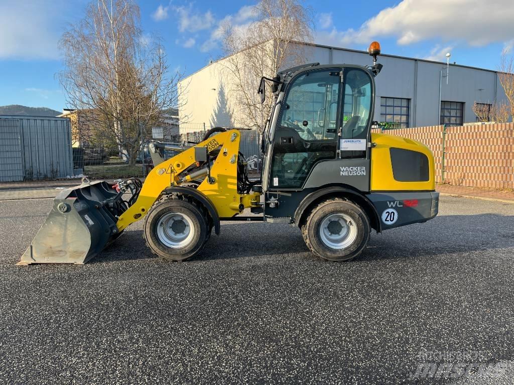 Wacker Neuson WL 32  휠로우더