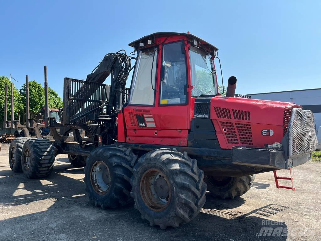 Komatsu 865 원목 포워더