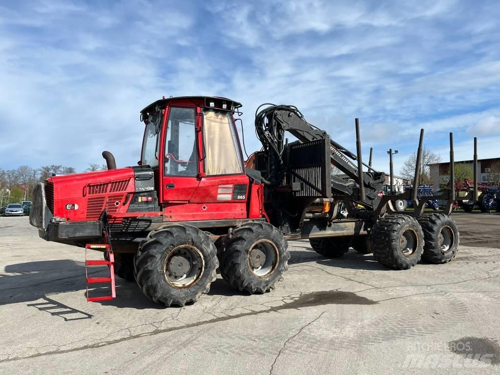 Komatsu 865 원목 포워더