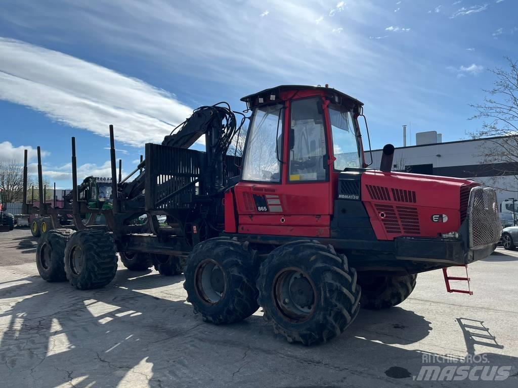 Komatsu 865 원목 포워더