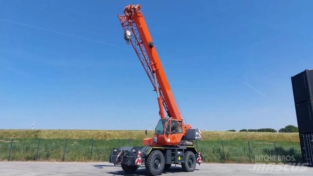 Terex RC30 R/T 크레인