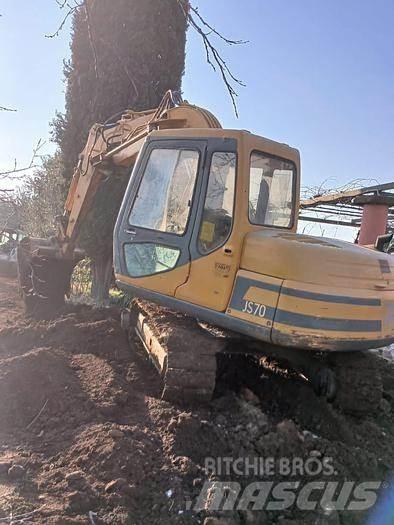 JCB JS70 중형굴삭기 7톤-28톤