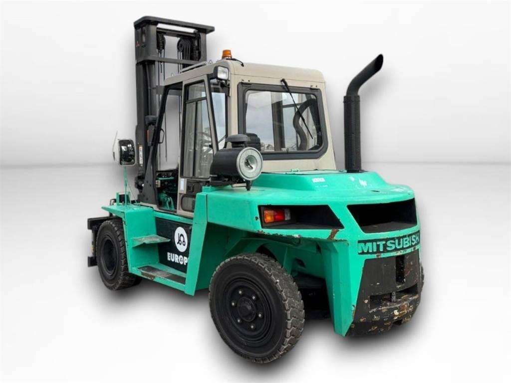 Mitsubishi FD70T 디젤 지게차