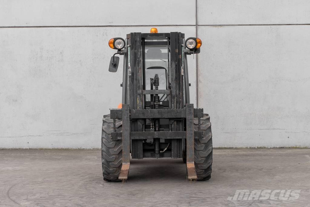 Ausa C 250 H X4 디젤 지게차