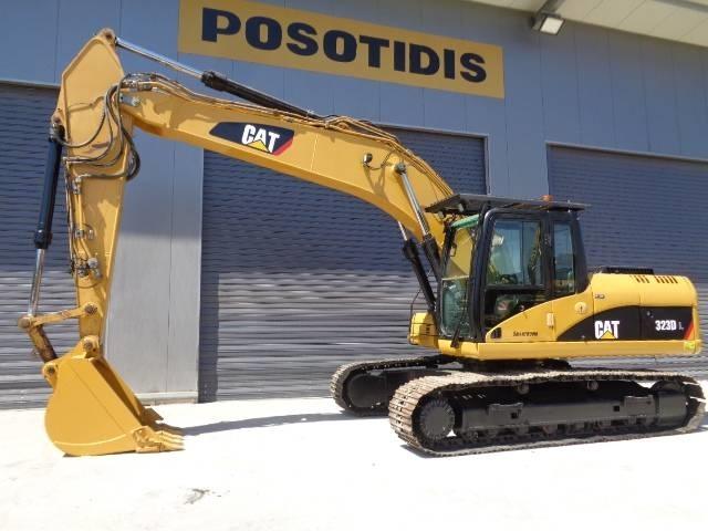 CAT 323 D L 대형 굴삭기 29톤 이상
