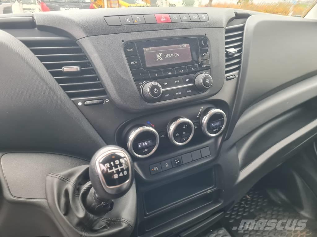 Iveco 35C16 / D brif 패널 화물차
