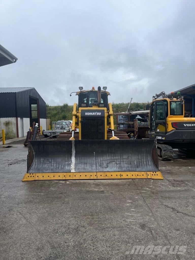 Komatsu 65 PX-17 크롤러 도저