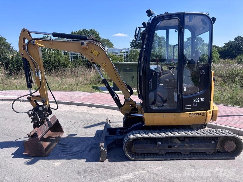 CAT 302.7D 소형 굴삭기 7톤 미만