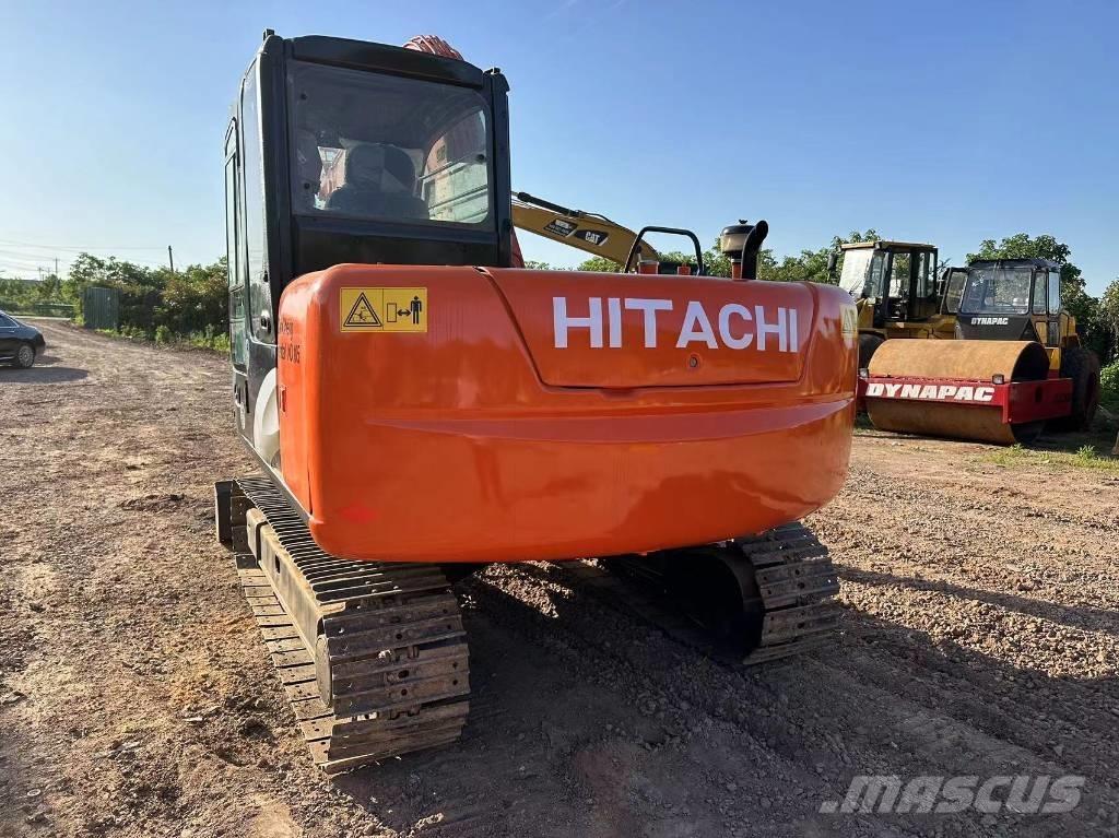 Hitachi ZX70 중형굴삭기 7톤-28톤