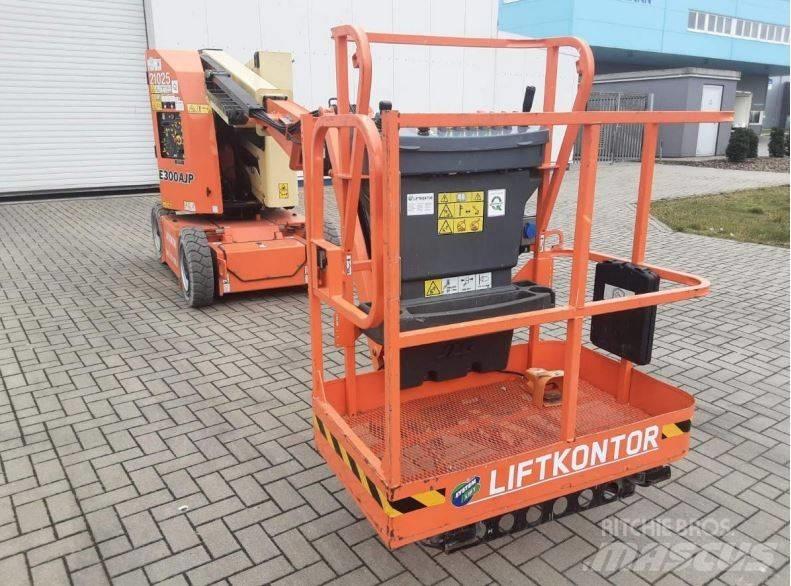 JLG E 300 AJP 관절형 전동이동 리프트
