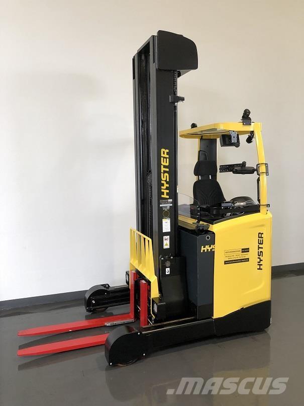 Hyster R1.6 리치 트럭